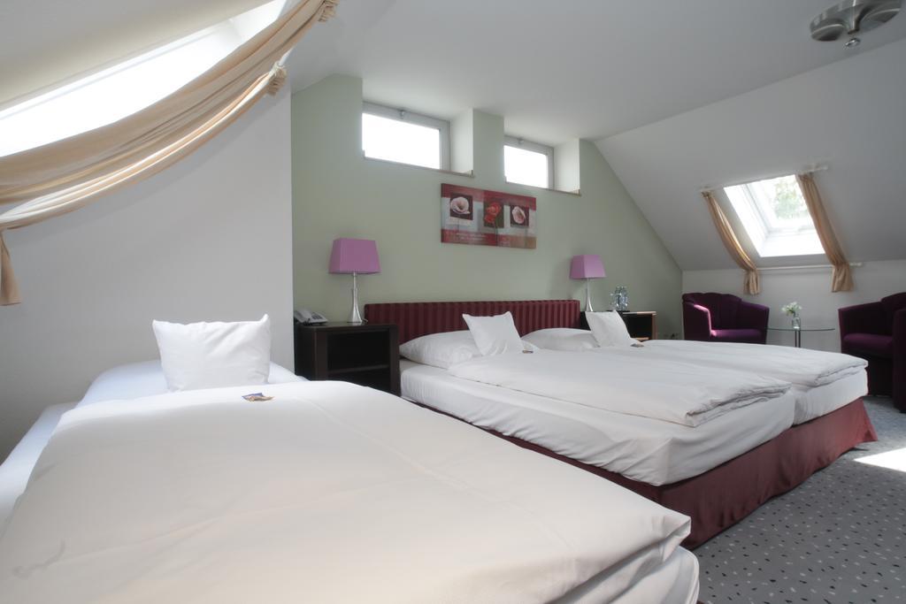 Hotel Unterfeldhaus Erkrath Exteriér fotografie